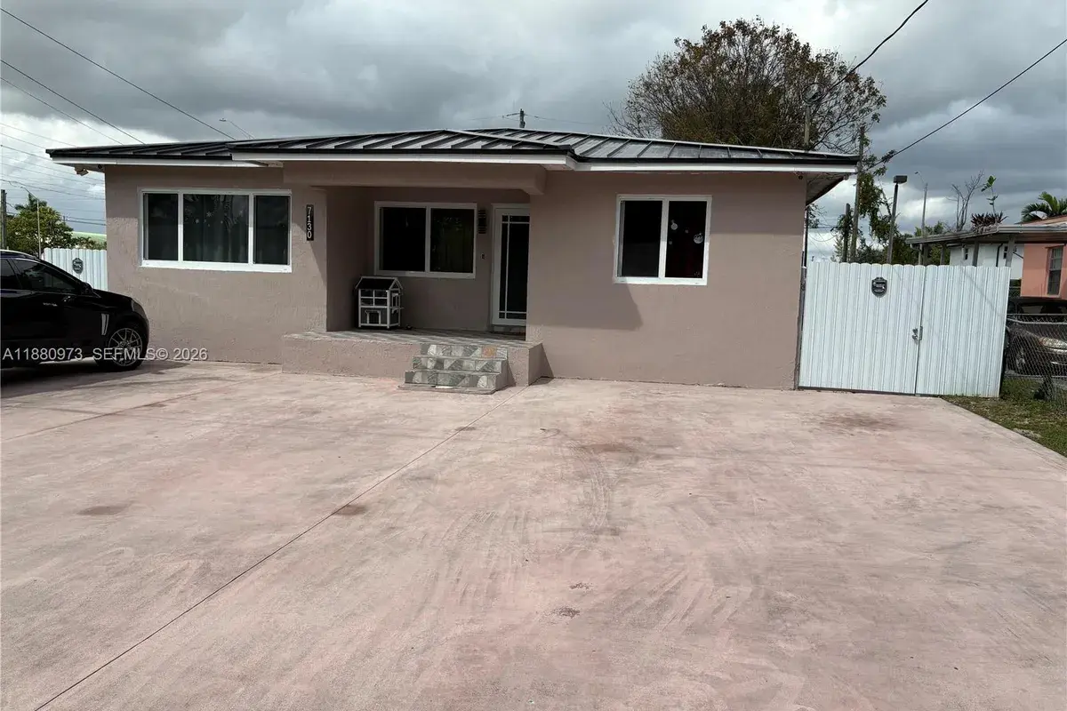 7130 NW 21st Ct, Miami FL 33147