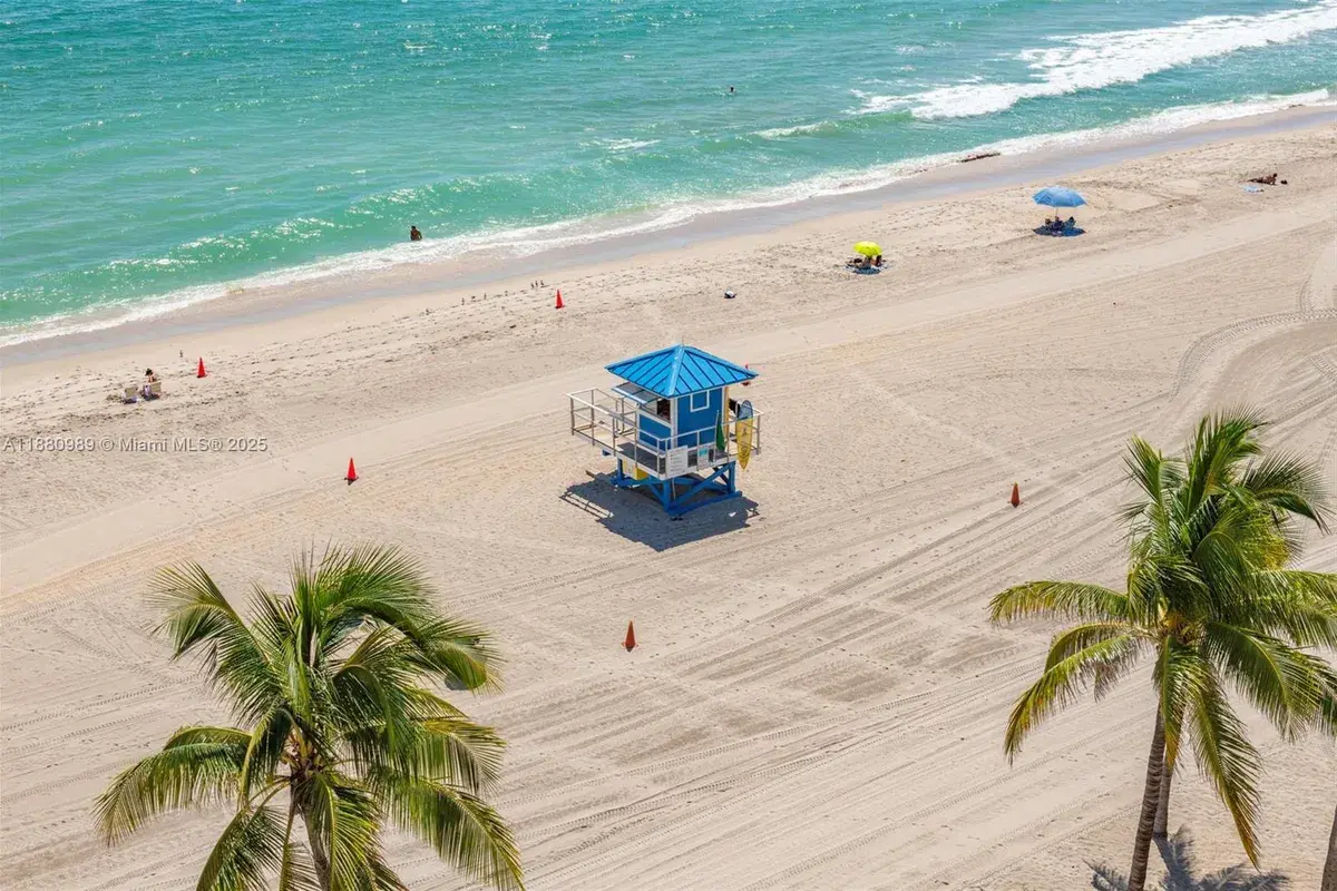 400 N Surf Rd # 903, Hollywood FL 33019