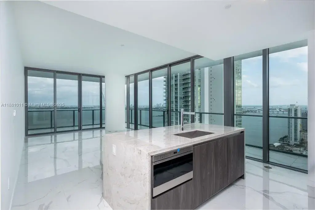 4 bedroom 4 bath Residential for sale at 480 NE 31 St # 3101, Miami FL 33137