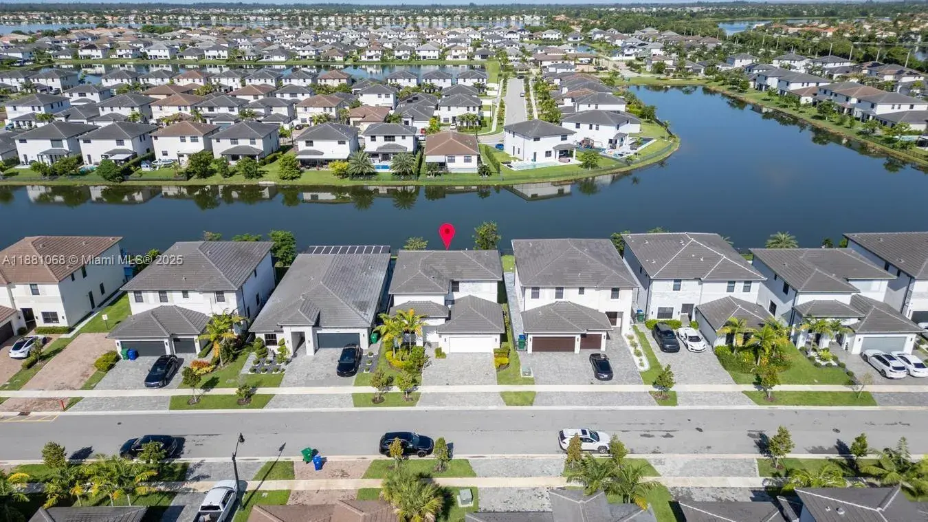 4 bedroom 3 bath Residential for sale at 4308 SW 173rd Ave, Miramar FL 33029