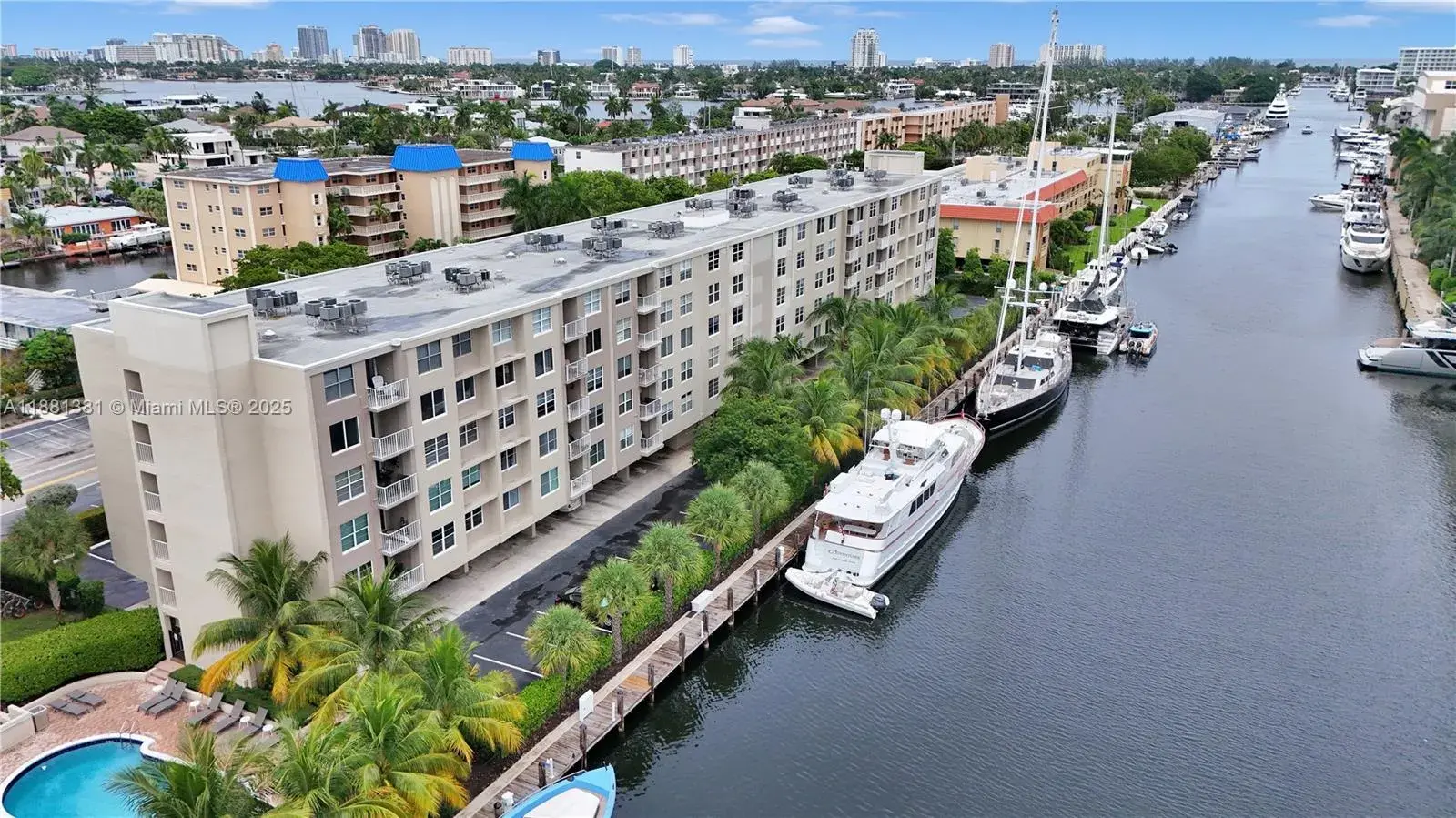 2 bedroom 2 bath Residential for sale at 1600 SE 15th St # 305, Fort Lauderdale FL 33316