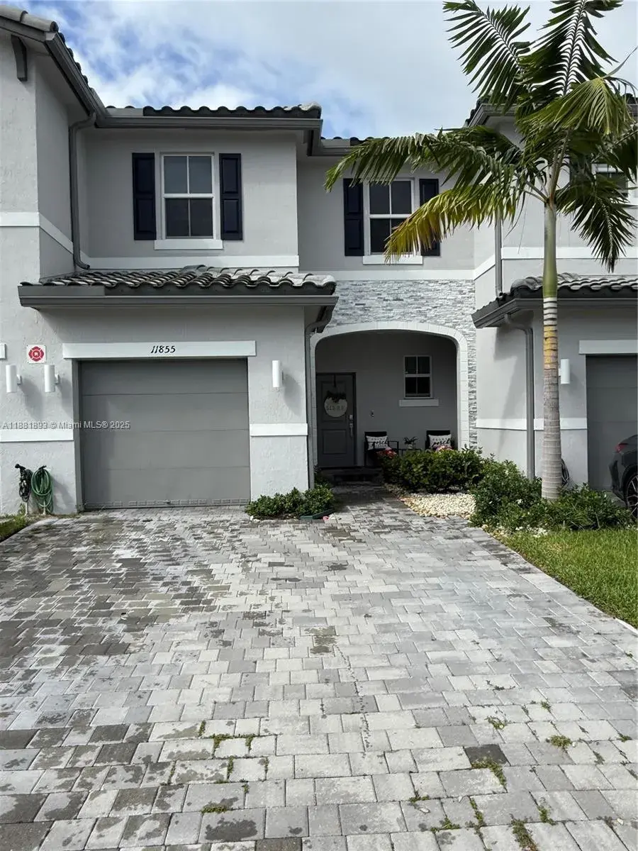 3 bedroom 2 bath Residential for sale at 11855 NW 46th St, Coral Springs FL 33076