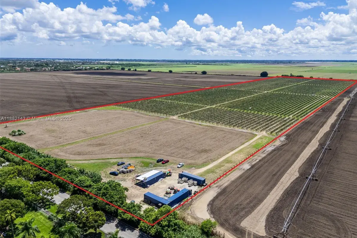 SW MIAMI-DADE, Miami FL 33196