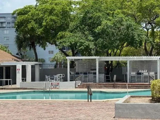 1470 NE 123rd St # A408, North Miami FL 33161