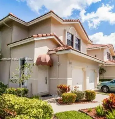 8711 Via Giula # 2, Boca Raton FL 33496