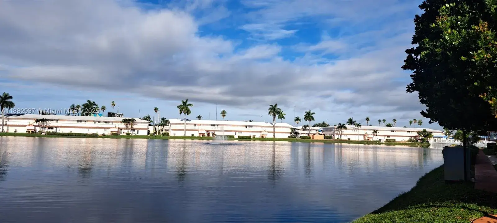 901 SW 11th Ave # 4H, Hallandale Beach FL 33009