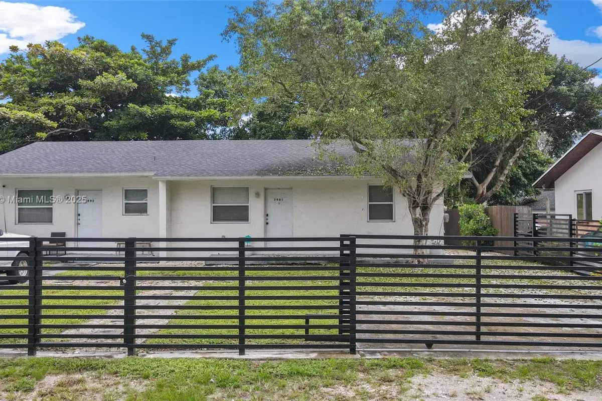 7981 NW 12th Pl, Miami FL 33147