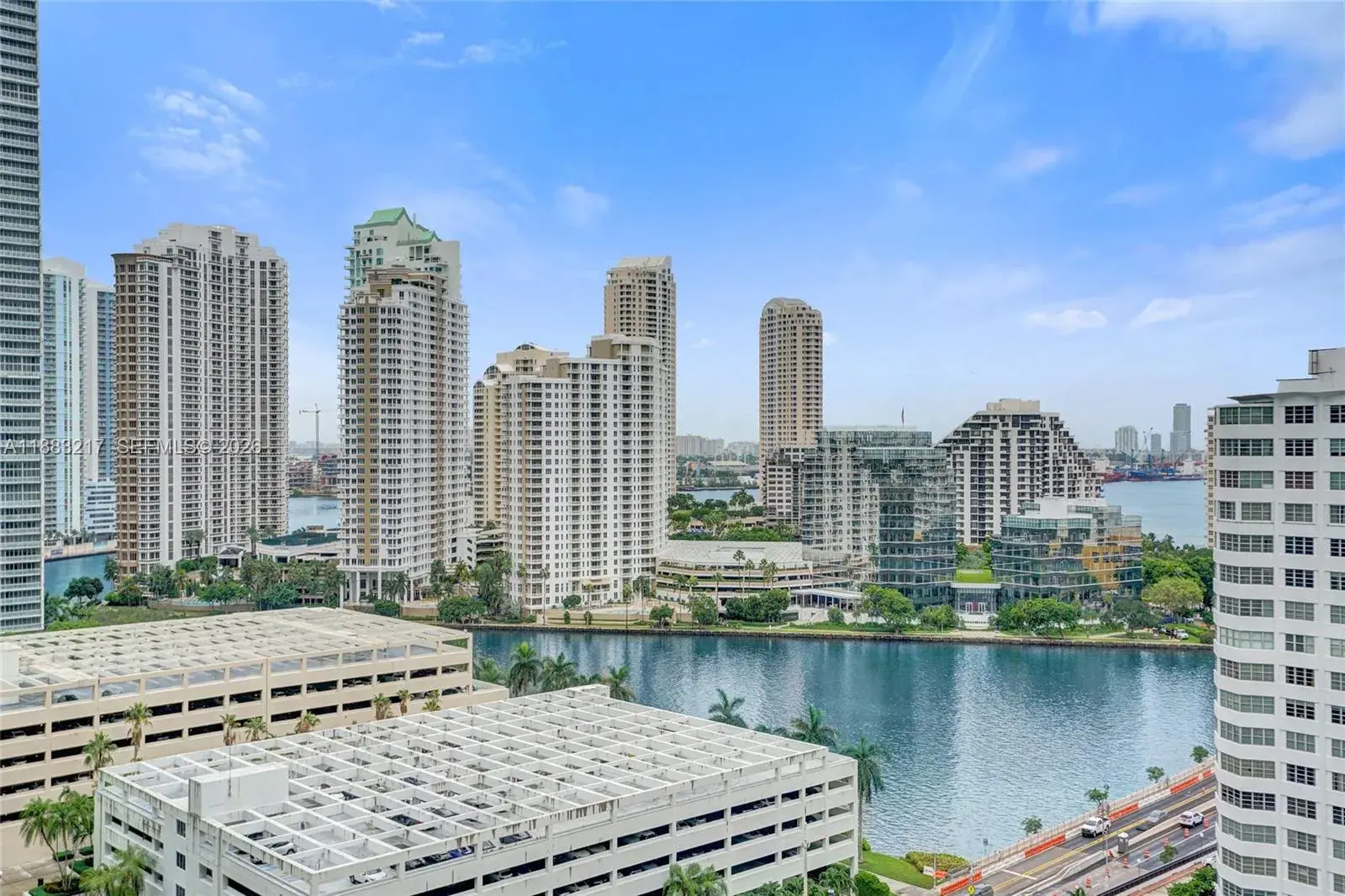 2 bedroom 2 bath Residential for sale at 950 Brickell Bay Dr # 1704, Miami FL 33131