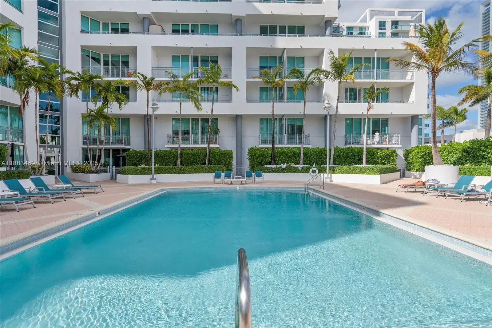 2 bedroom 2 bath Residential for sale at 350 NE 24th St # 505, Miami FL 33137