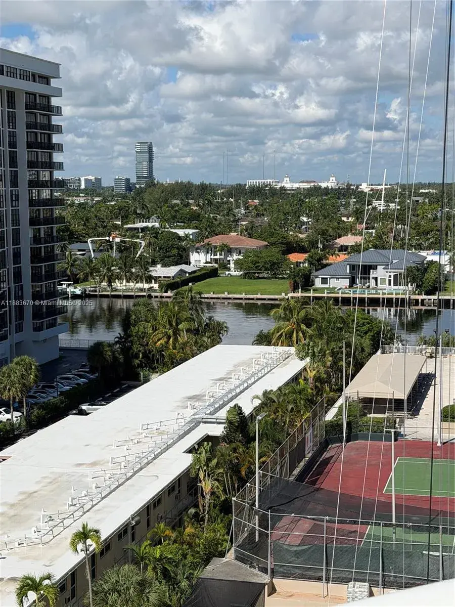 1985 S Ocean Dr # 8L, Hallandale Beach FL 33009