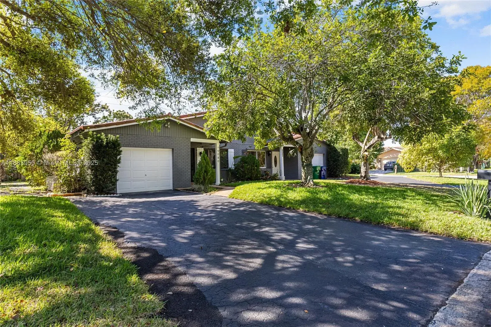 9080 NW 23rd St, Coral Springs FL 33065