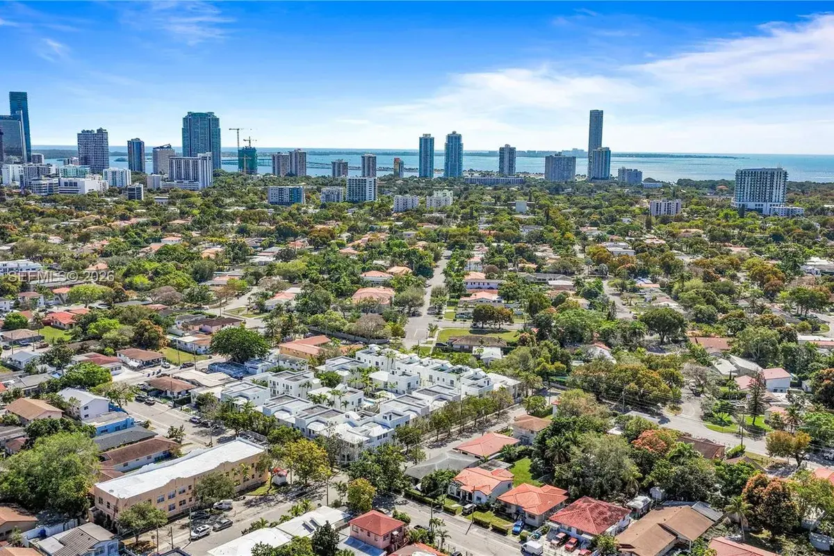 1043 SW 9th Ct # 1, Miami FL 33130