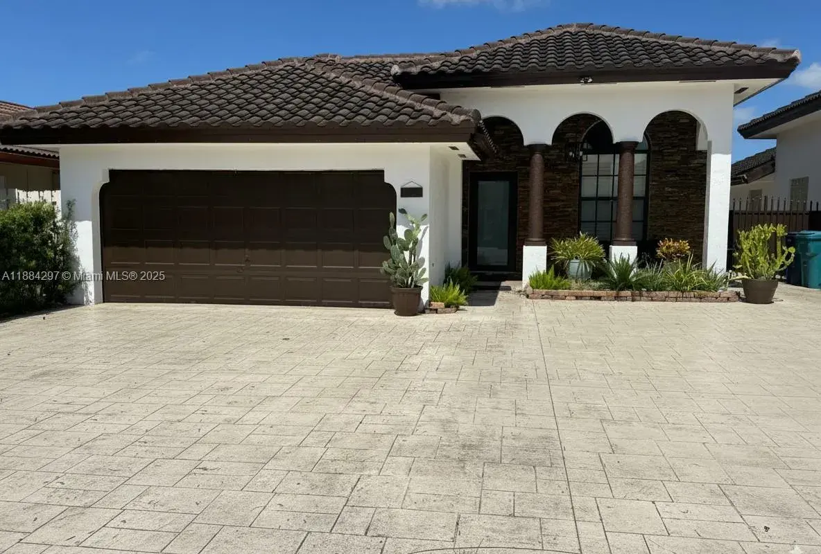 3461 SW 154th Ct, Miami FL 33185