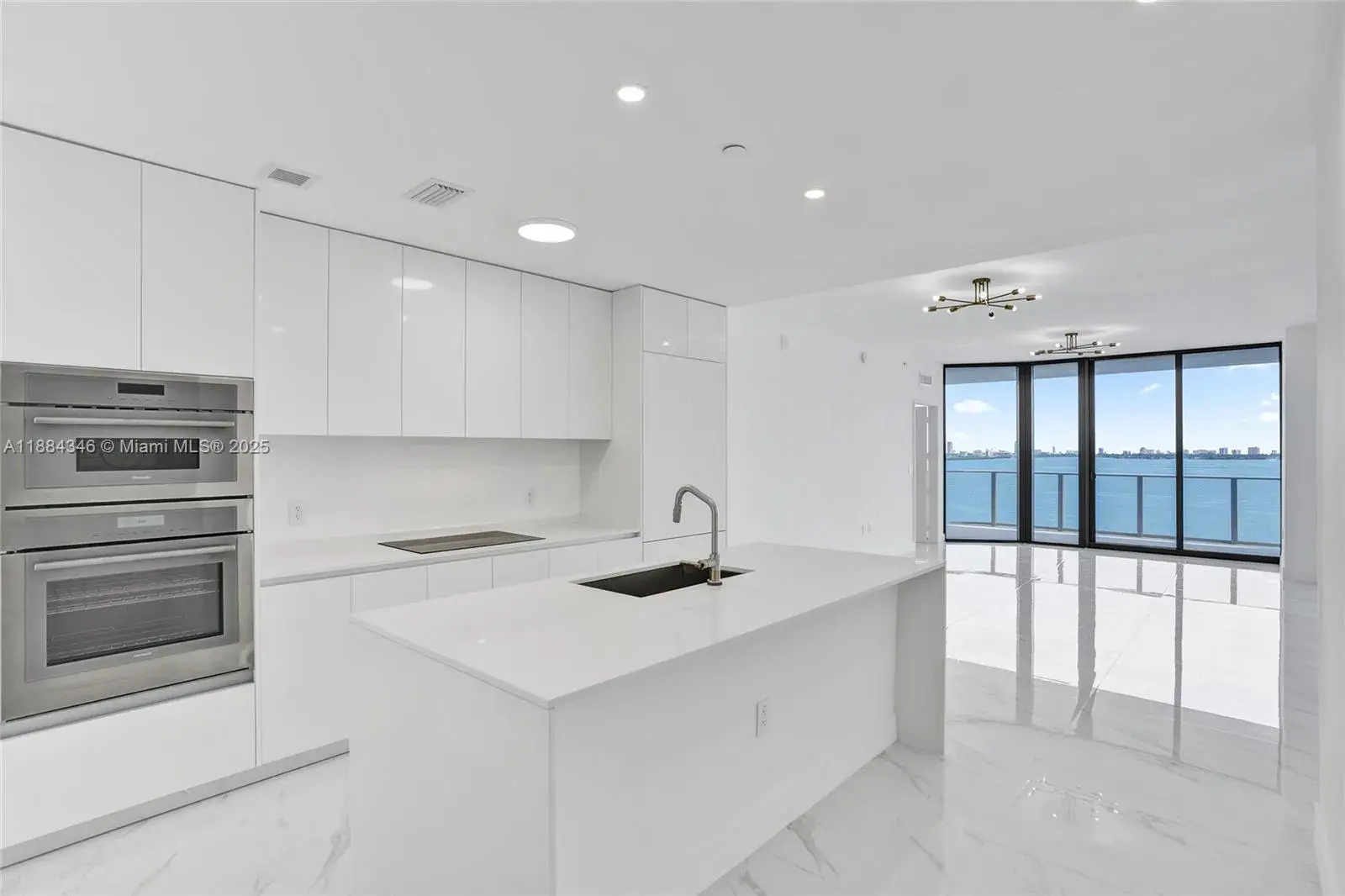 3 bedroom 3 bath Residential for sale at 700 NE 24th Street # 1103, Miami FL 33137