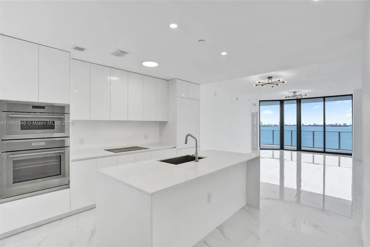 700 NE 24th Street # 1103, Miami FL 33137