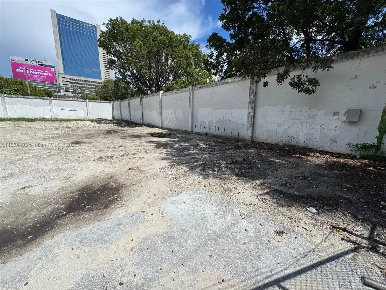 201 SE 2nd Ave, Miami FL 33131