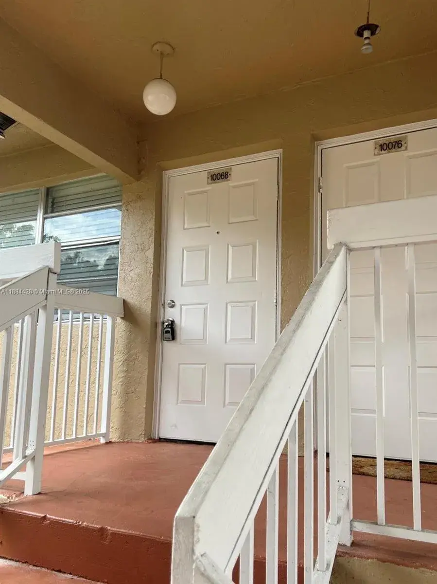 10060 Twin Lakes Dr # H, Coral Springs FL 33071