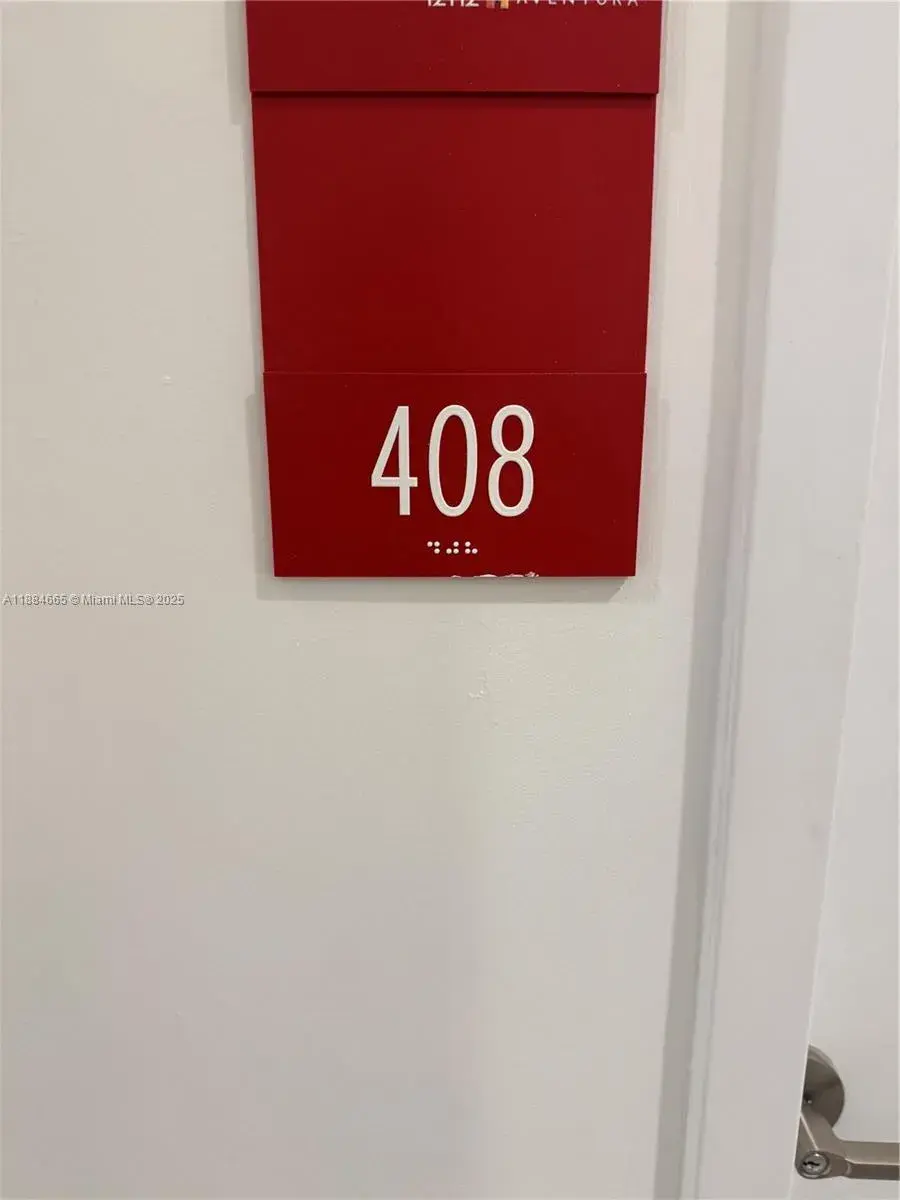 Commercial Sale for sale at 21290 Biscayne blvd # 408, Aventura FL 33180