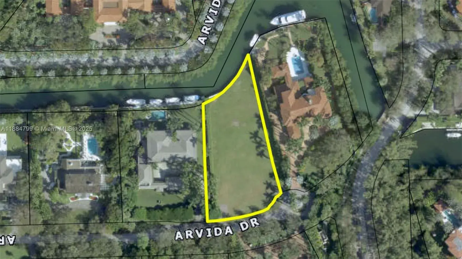 8 bedroom 8 bath for sale at 9175 Arvida Dr, Coral Gables FL 33156
