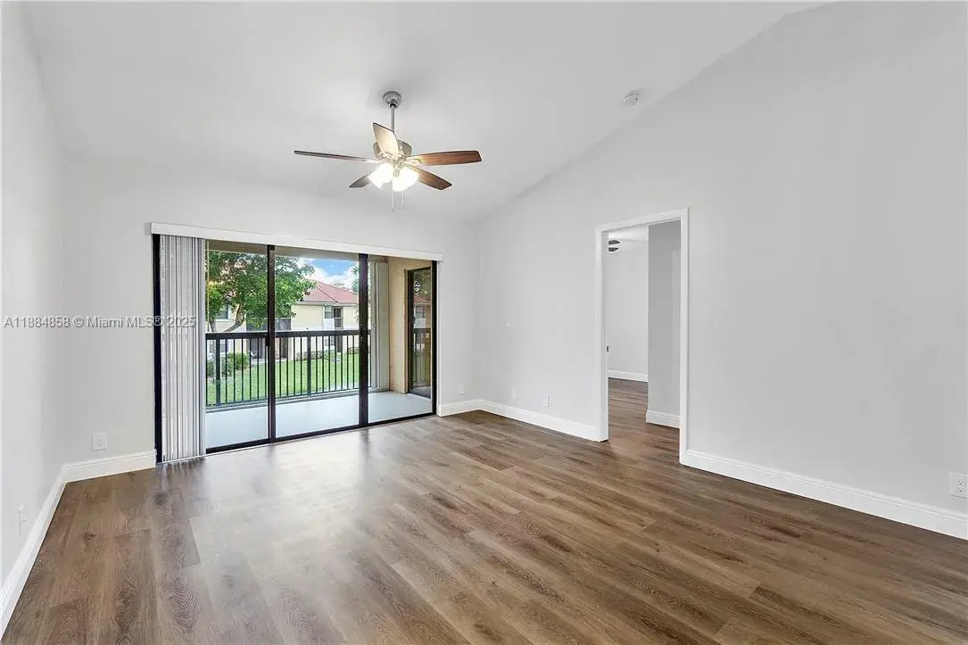 5861 Riverside Dr, Coral Springs FL 33067