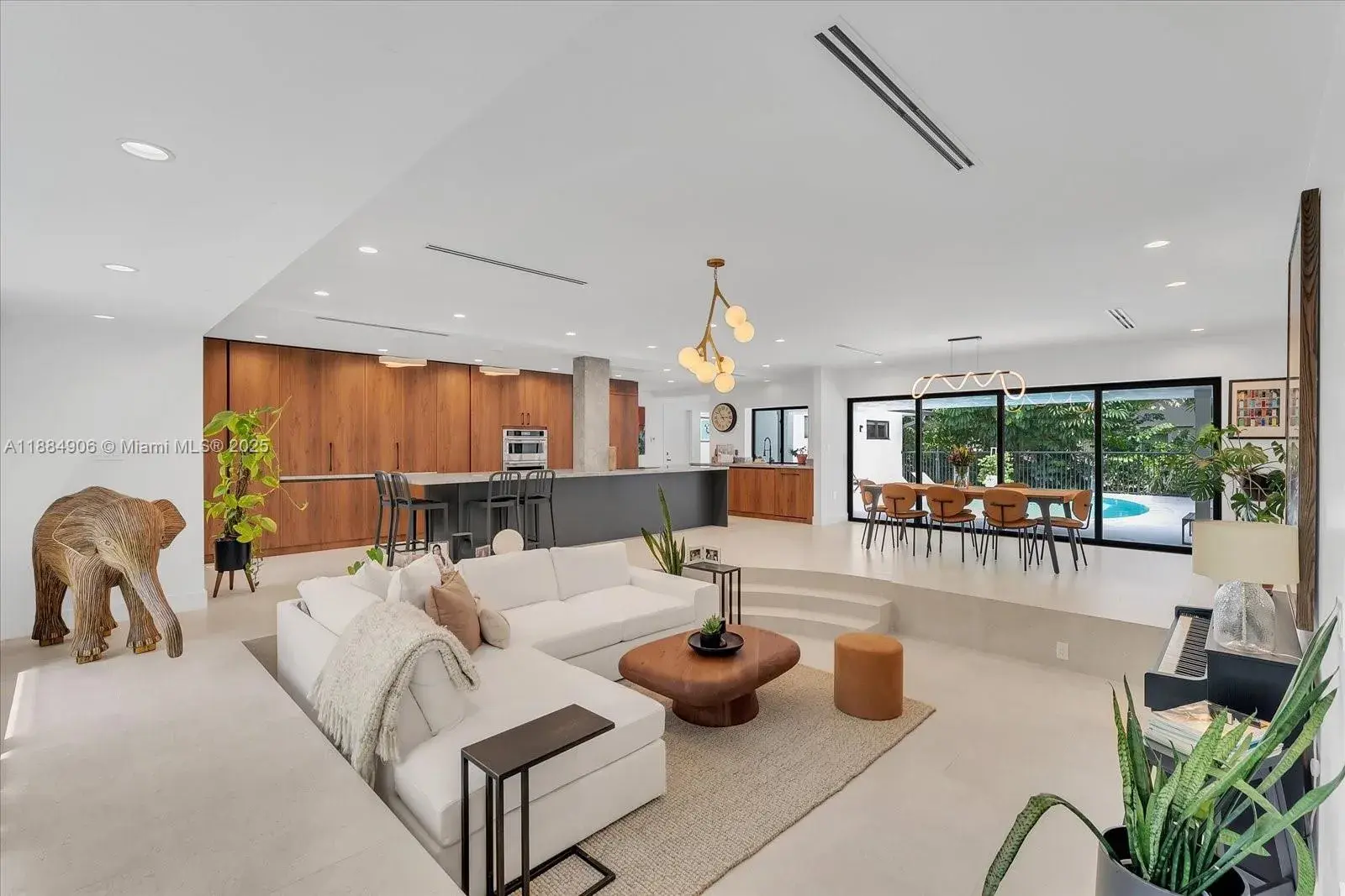 3111 Anderson Rd, Coral Gables FL 33134