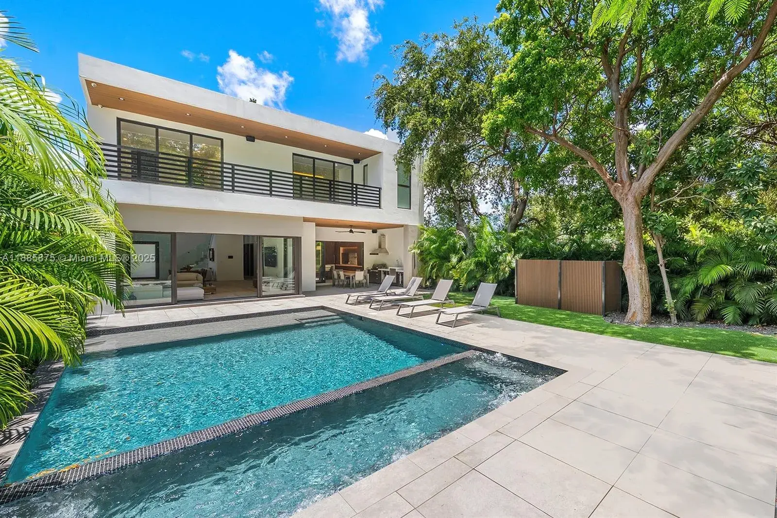 5 bedroom 5 bath Residential for sale at 260 NW 47th St, Miami FL 33127