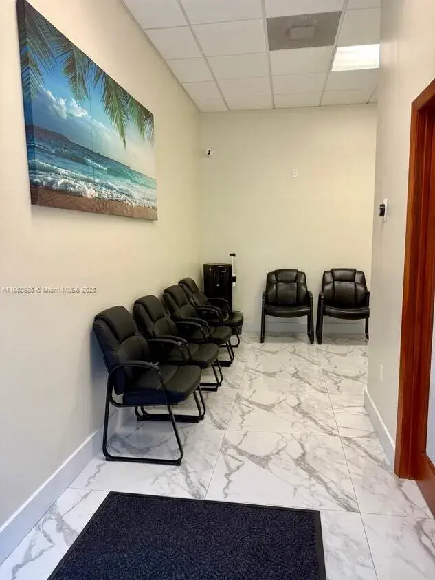 1911 Harrison St, Hollywood FL 33020