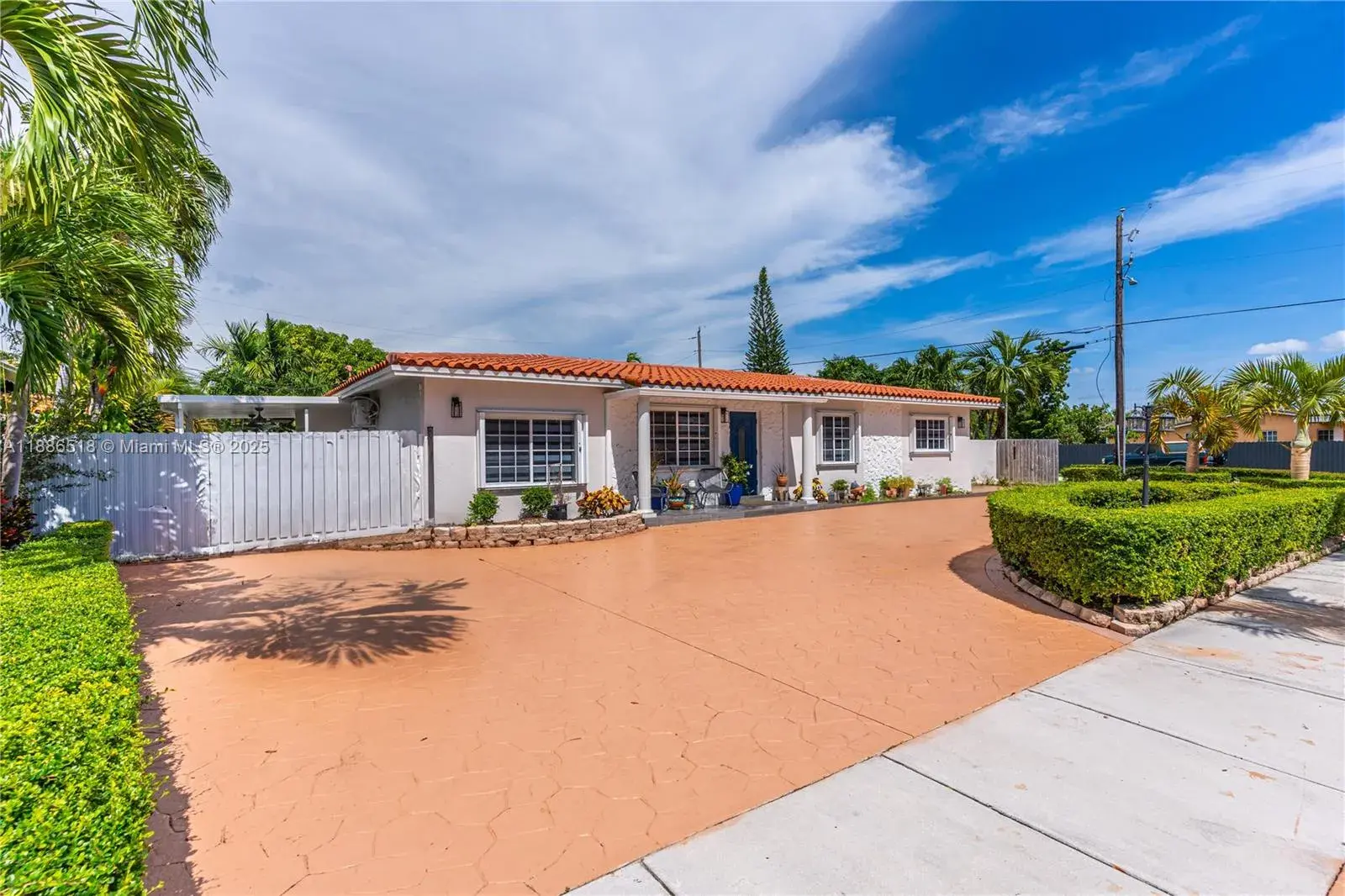 9901 SW 35th Ter, Miami FL 33165