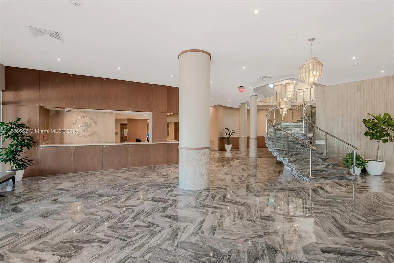 Commercial Sale for sale at 5401 Collins Ave # 9, Miami Beach FL 33140