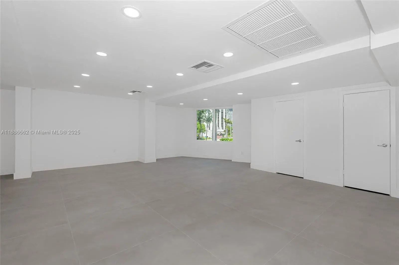 5401 Collins Ave # 9, Miami Beach FL 33140