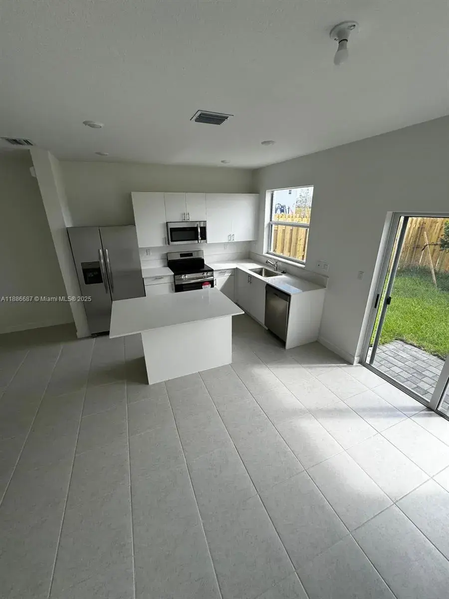 16270 SW 292nd St, Homestead FL 33033
