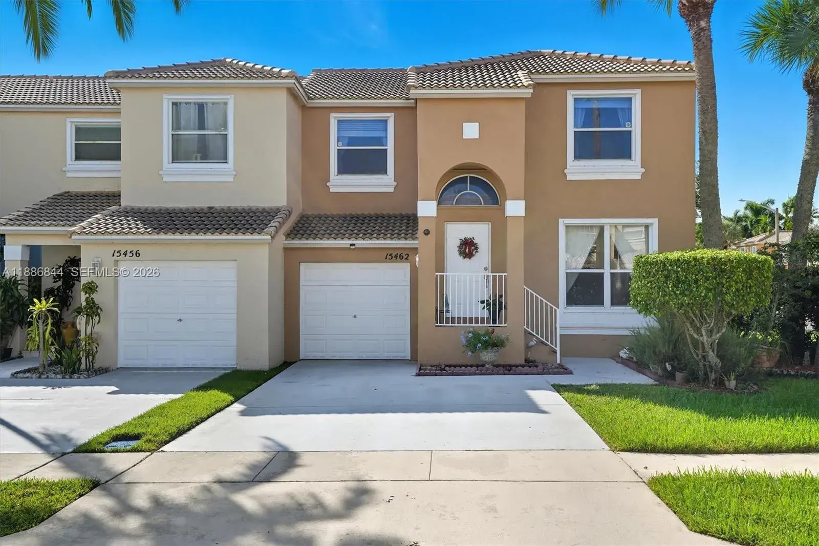 3 bedroom 2 bath Residential for sale at 15462 NW 14th Ct, Pembroke Pines FL 33028