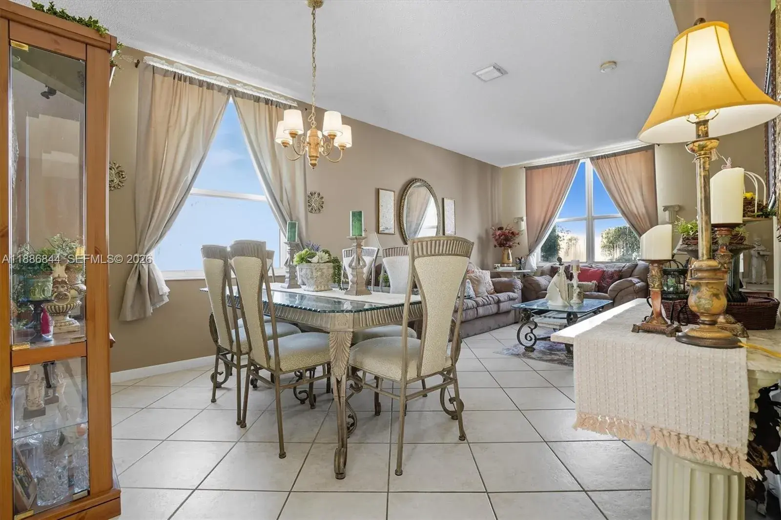 15462 NW 14th Ct, Pembroke Pines FL 33028