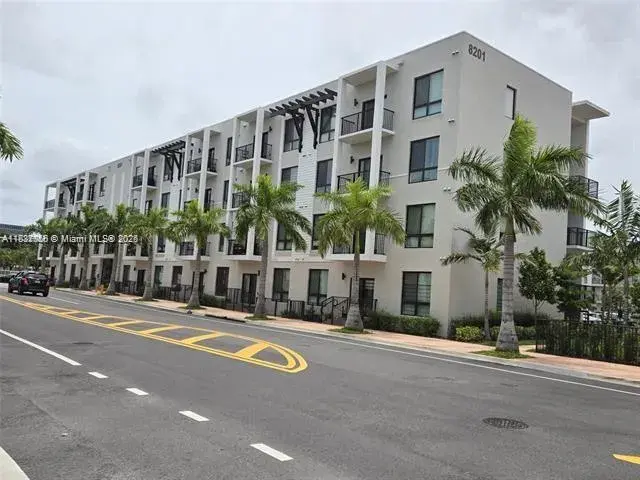 8201 NW 41st St # 407, Doral FL 33166