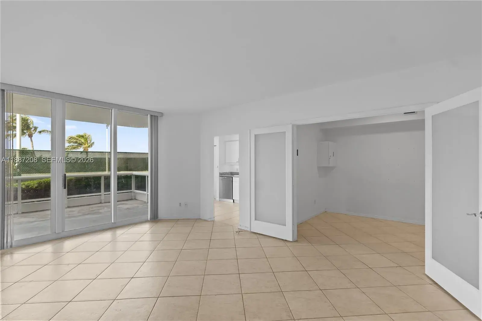 4779 Collins Ave # 506, Miami Beach FL 33140