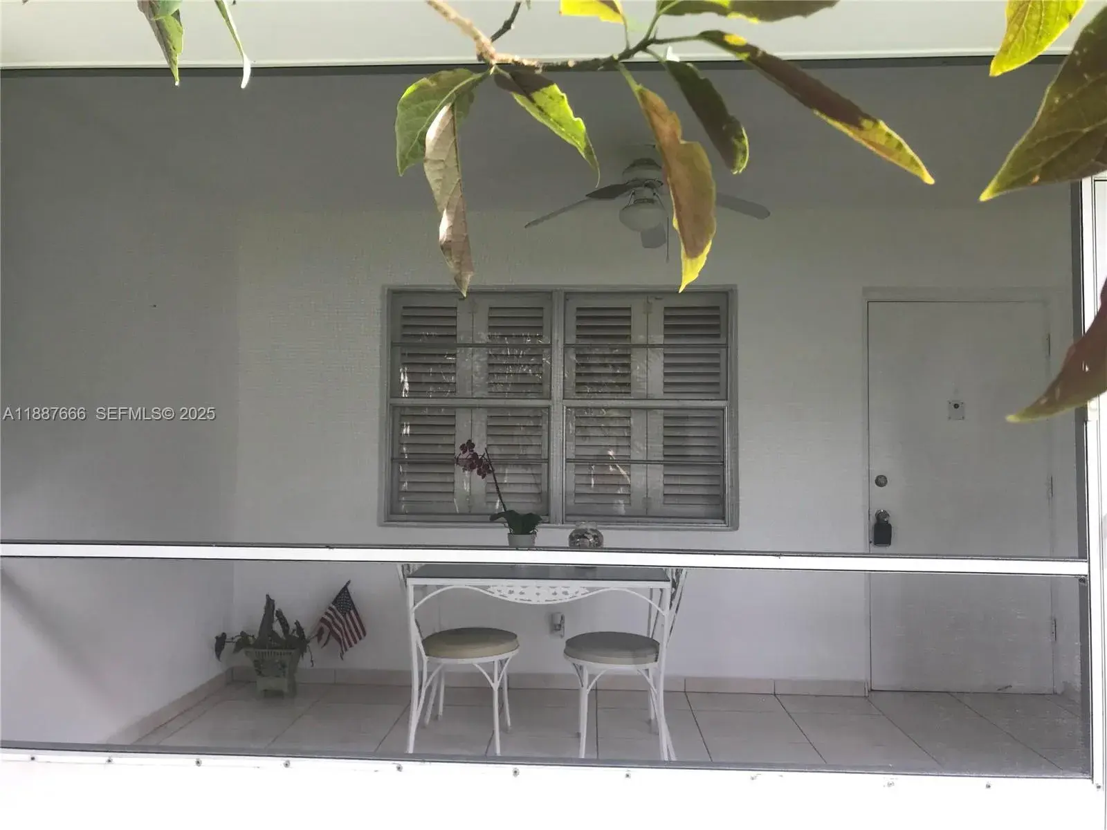 581 Blue Heron Dr # B, Hallandale Beach FL 33009