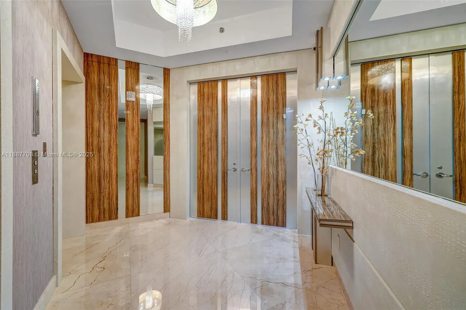 2711 S Ocean Dr # 3705, Hollywood FL 33019