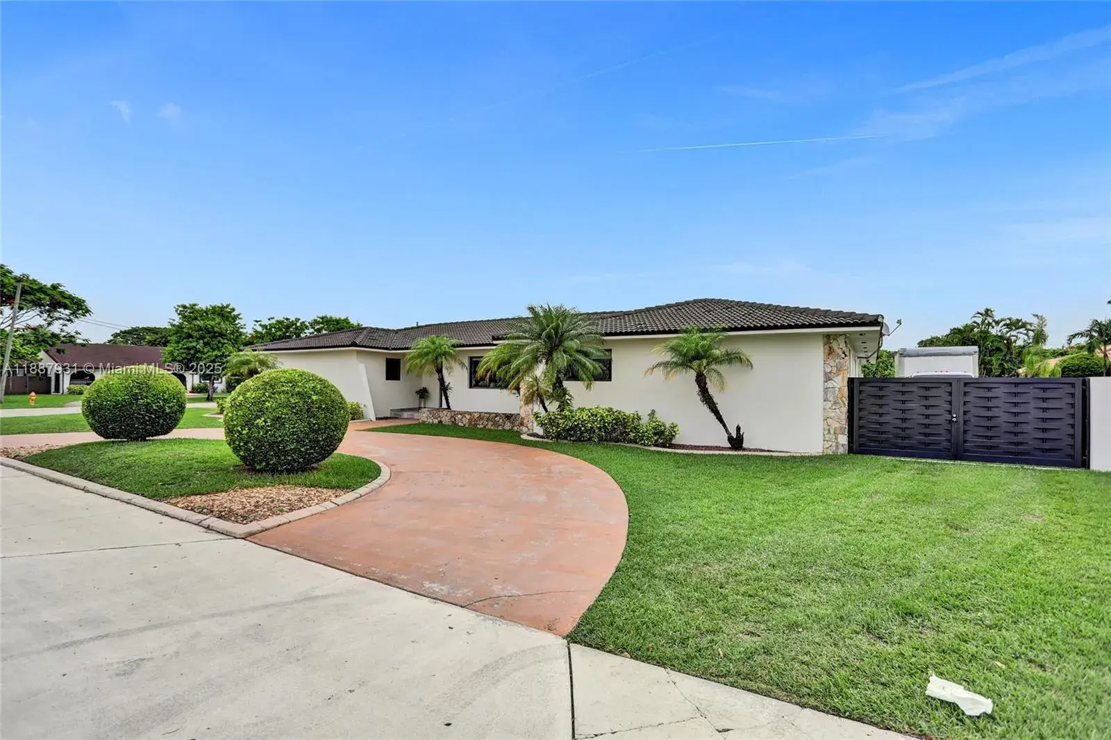6201 SW 107th Ave, Miami FL 33173