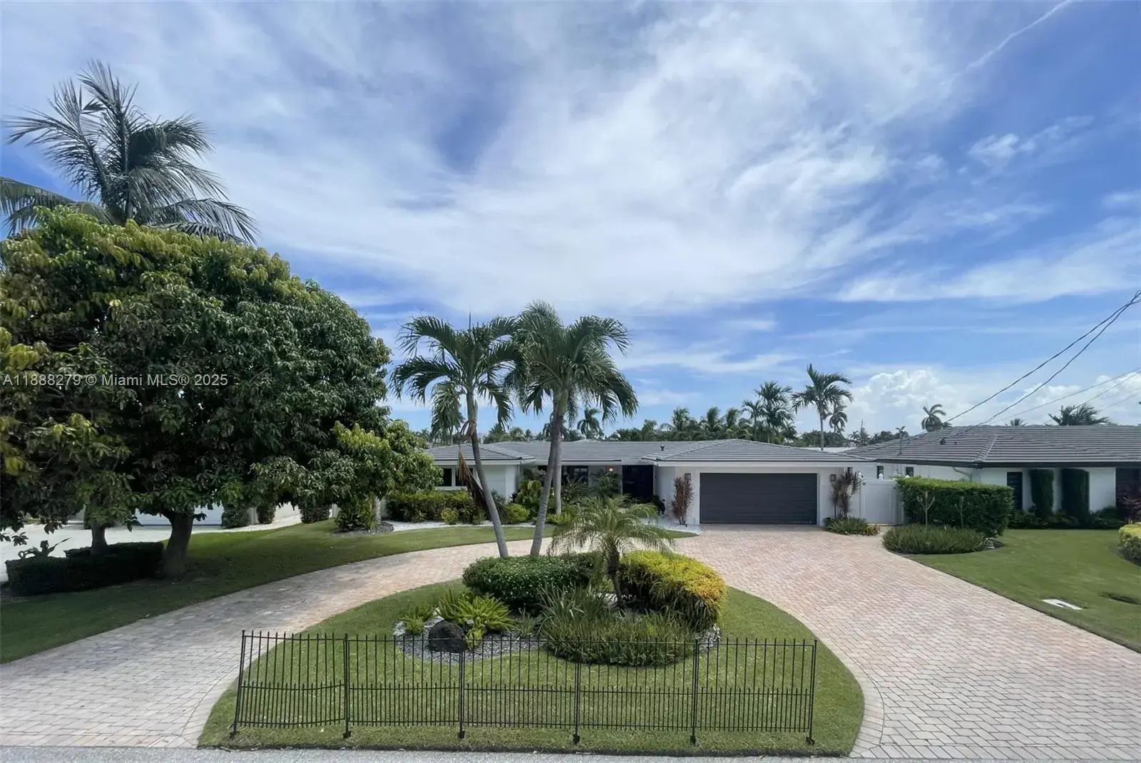 3 bedroom 2 bath Residential for sale at 2740 NE 6th St, Pompano Beach FL 33062