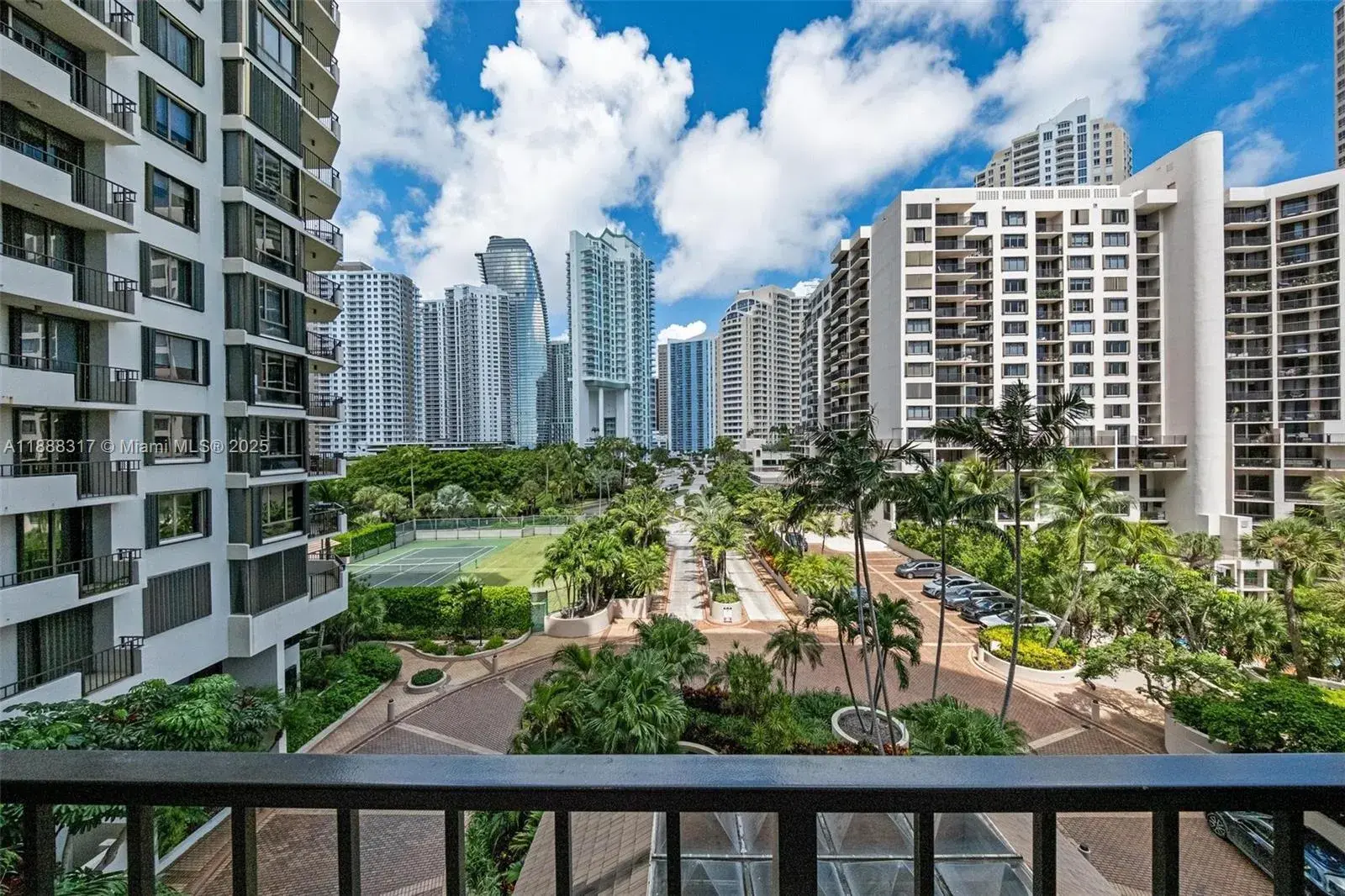 520 Brickell Key Dr # A710, Miami FL 33131