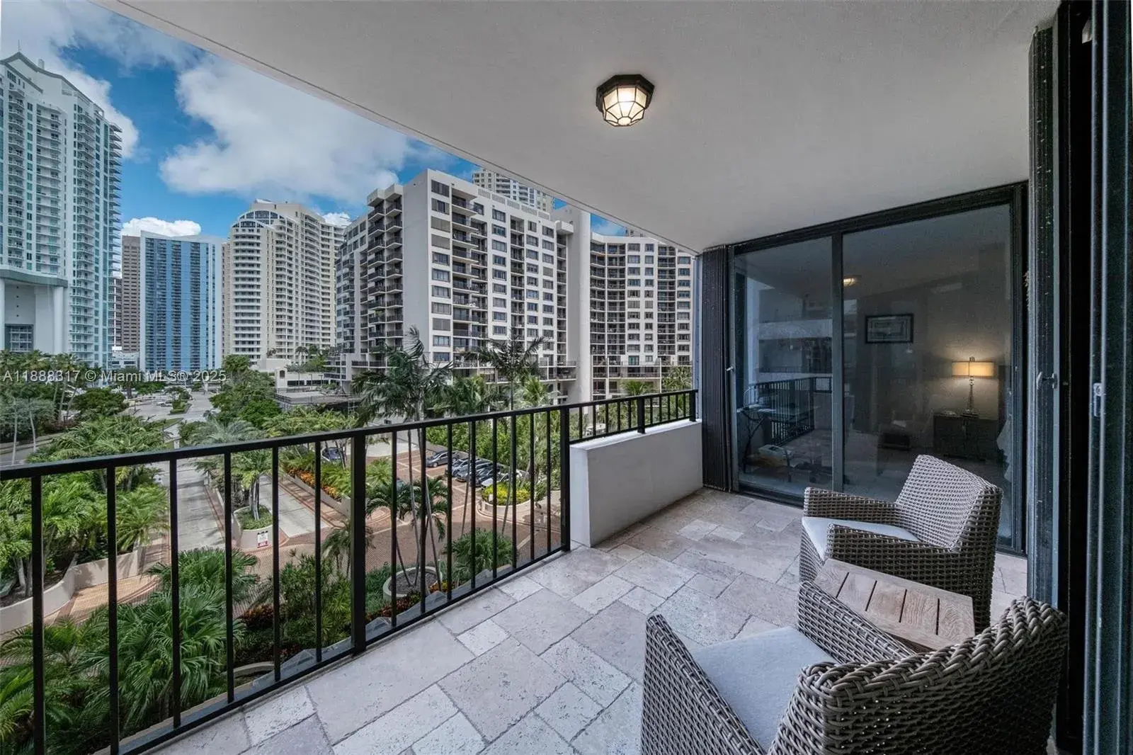 520 Brickell Key Dr # A710, Miami FL 33131