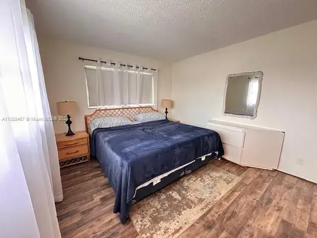 1 bedroom 1 bath Residential for sale at 1200 Hillcrest Ct # 315, Hollywood FL 33021