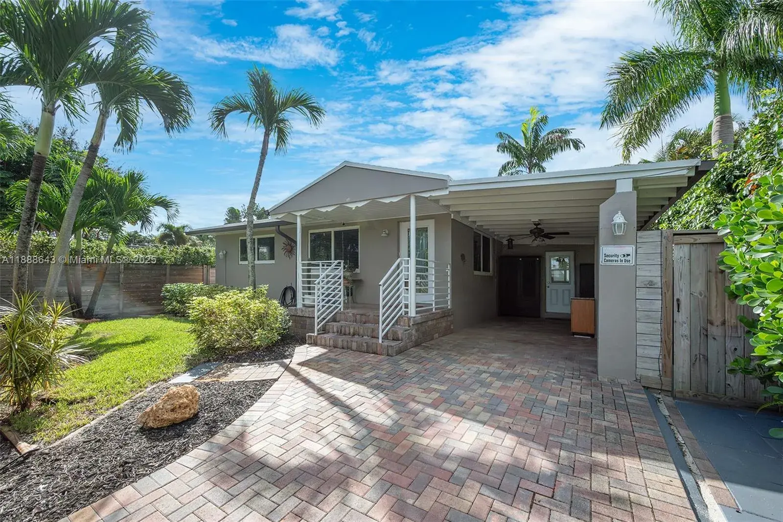 2 bedroom 1 bath Residential for sale at 824 NE 17th Ct, Fort Lauderdale FL 33305
