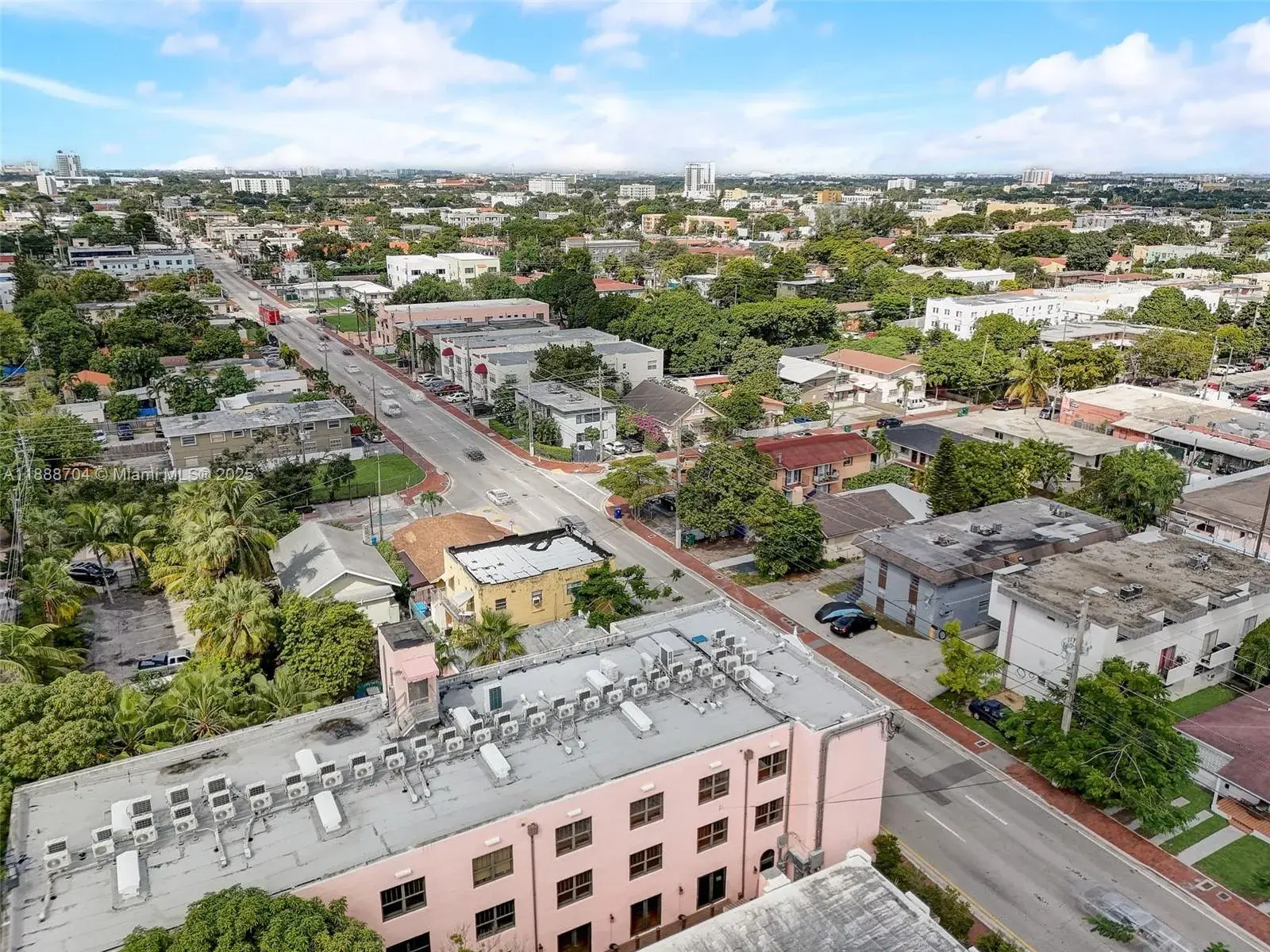 1553 SW 7th St, Miami FL 33135
