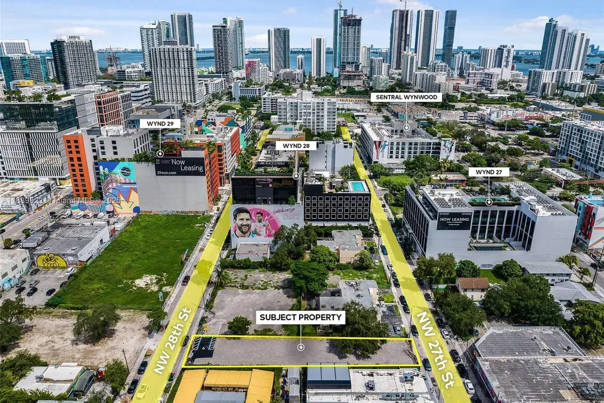 176 NW 28th St, Miami FL 33127