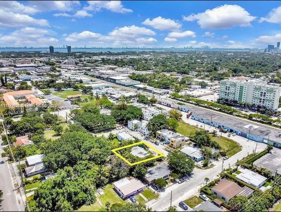 Commercial Land for sale at 261 NW 73rd Ter, Miami FL 33150