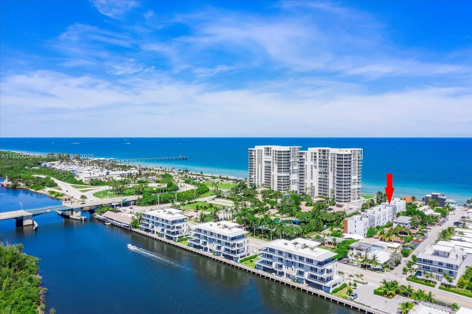 4 bedroom 3 bath Residential for sale at 332 Balboa St, Hollywood FL 33019