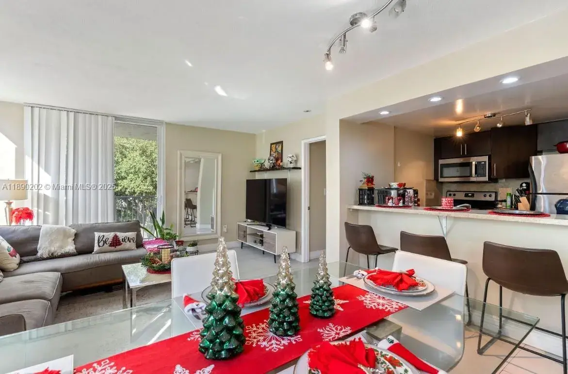 800 N Miami Ave # 209, Miami FL 33136