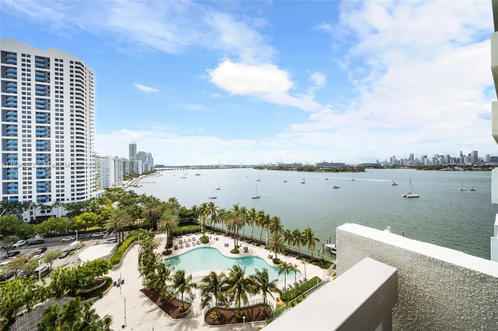 2 bedroom 2 bath Residential for sale at 1500 Bay Rd # 1228S, Miami Beach FL 33139