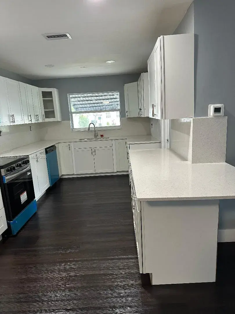 4530 NW 23rd St, Lauderhill FL 33313